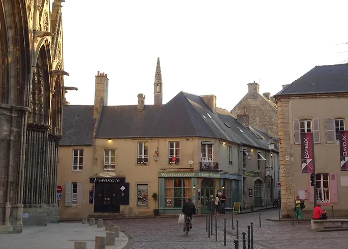 20 M From The Beach, Arromanches-les-Bains