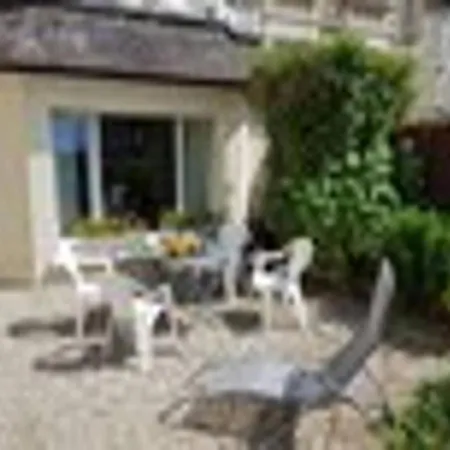 Nice Holiday 20 M From The Beach Les Bains Apartment