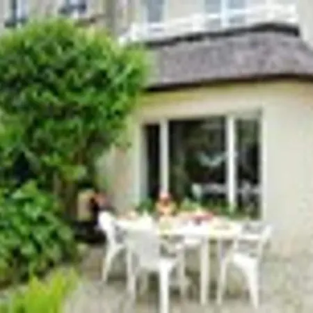 Apartment Nice Holiday 20 M From The Beach Les Bains