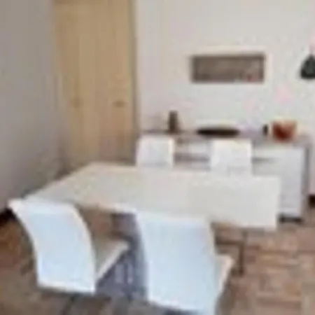 Nice Holiday 20 M From The Beach Les Bains