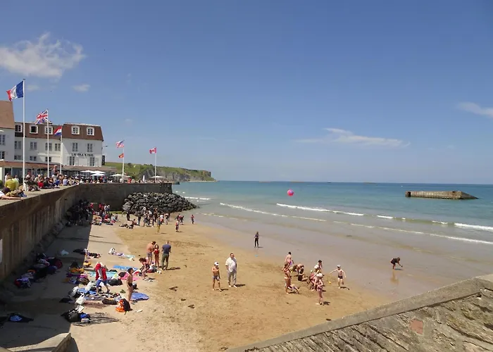 20 M From The Beach, *